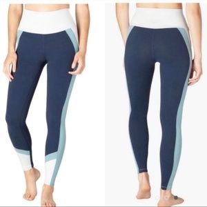 Beyond Yoga True Colorblock High Waist 7/8 Legging size Large